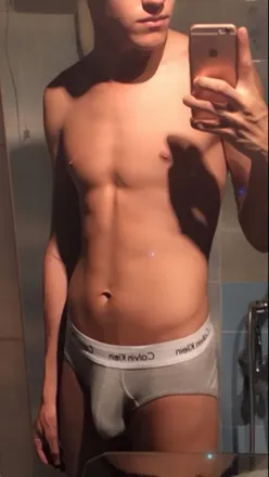 OnlyFans cuenta emacgyvers header 2