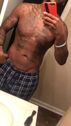 OnlyFans cuenta tattedsstallionnnnn header 2