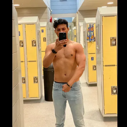 OnlyFans cuenta karonicles avatar 1