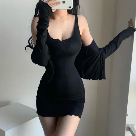 OnlyFans account  kellyjellybellyyy header 2