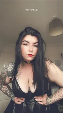 OnlyFans cuenta nympholvalerie avatar 1