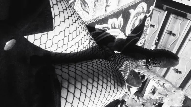 OnlyFans cuenta meryyy22 header 1