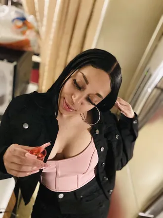 OnlyFans cuenta o_gigi header 2