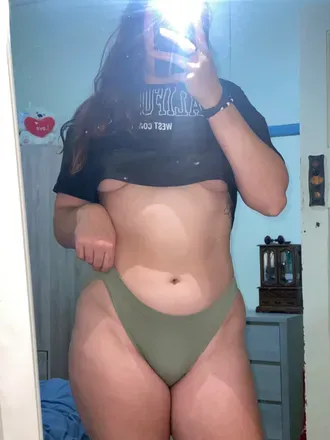 OnlyFans account  queenlollilove avatar 1