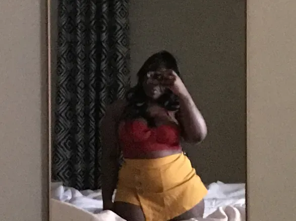 OnlyFans account  jeahmoni avatar 1