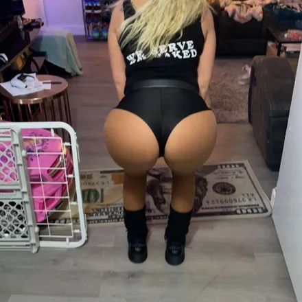 OnlyFans cuenta mariah_xoxo97 header 2