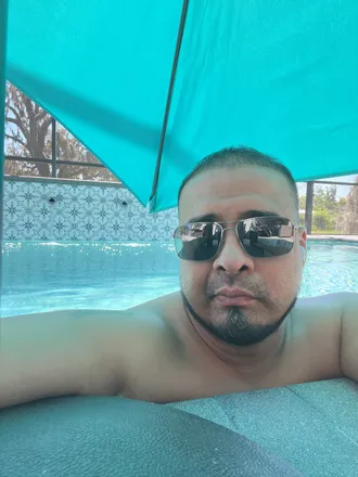 OnlyFans cuenta pinneappleking header 2