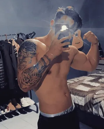 OnlyFans account  lexaval_ avatar 1