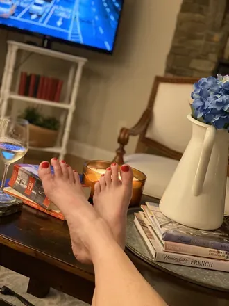OnlyFans cuenta toeslikerubies header 2