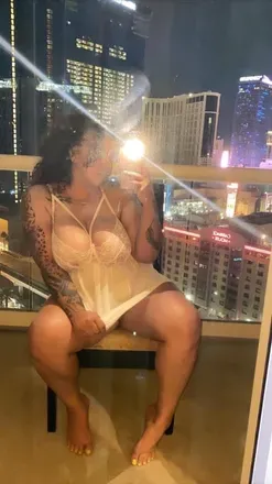 OnlyFans cuenta samvnthamarie avatar 1