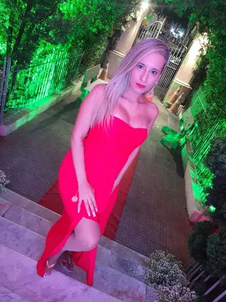 OnlyFans cuenta victoriabarbie header 2