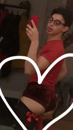 OnlyFans cuenta itsyaboitwinkie header 2