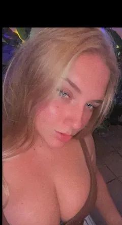OnlyFans cuenta ashtag2049 avatar 1