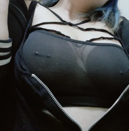 OnlyFans cuenta isisladrugi header 2