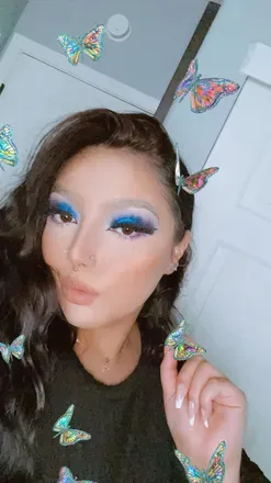 OnlyFans account  emris avatar 1