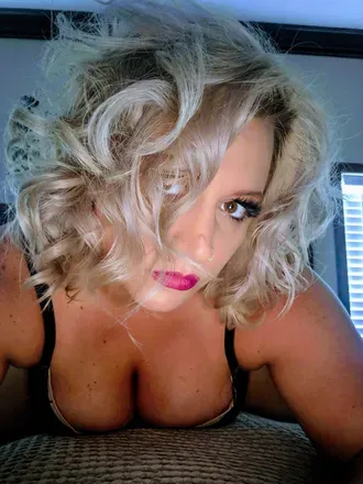 OnlyFans cuenta peachytexmex avatar 1