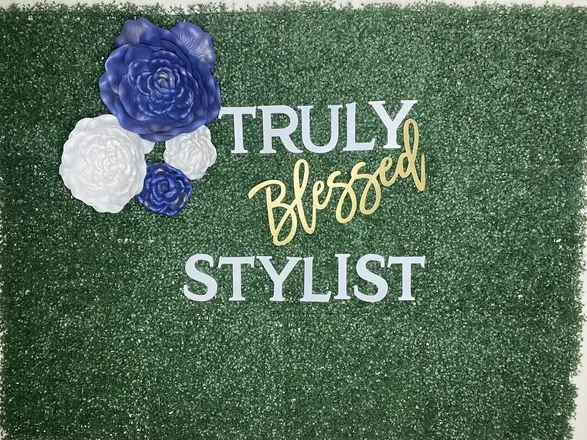 OnlyFans cuenta trulyblessedstylist20 avatar 1