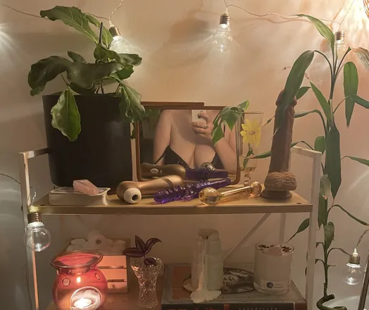 OnlyFans cuenta honeyrose1994 header 2