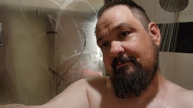 OnlyFans account  ikahn header 2