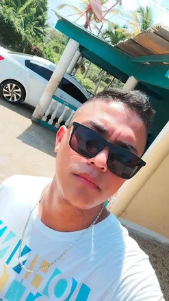 OnlyFans cuenta kinglewis507 header 2