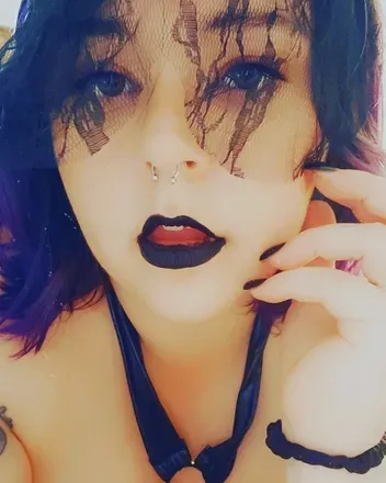 OnlyFans cuenta peachy_free avatar 1