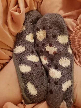 OnlyFans account  ladylittlefeetxoxo header 2