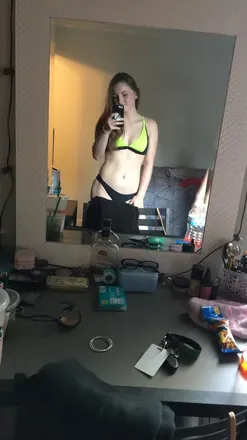 OnlyFans cuenta emily_smiles avatar 1