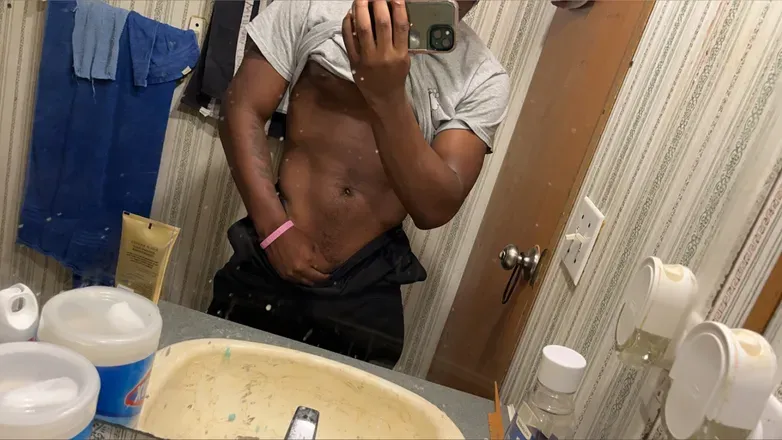 OnlyFans cuenta everettkapien1 avatar 1
