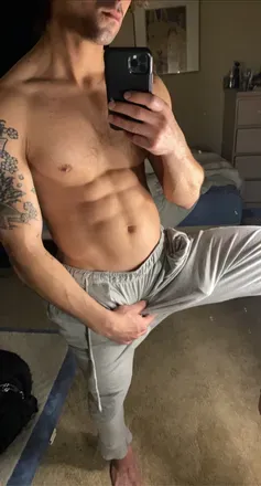 OnlyFans cuenta symonuncut avatar 1