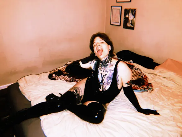 OnlyFans cuenta dilloncarterr header 2