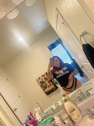 OnlyFans account  ashley_bugarin avatar 1