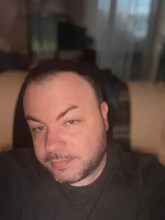 OnlyFans account  f1end82 avatar 1