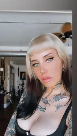 OnlyFans cuenta missvylette avatar 1
