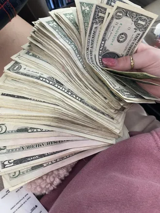 OnlyFans cuenta bbyellie_velvet header 2