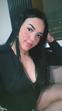OnlyFans cuenta yamali02273320 header 2