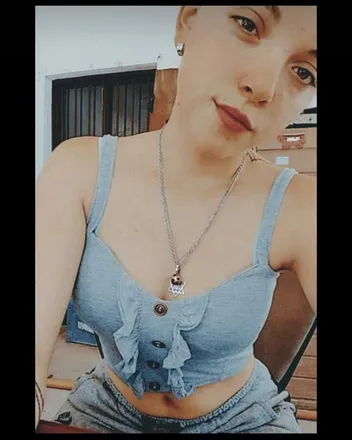 OnlyFans cuenta clarii_eliza header 2