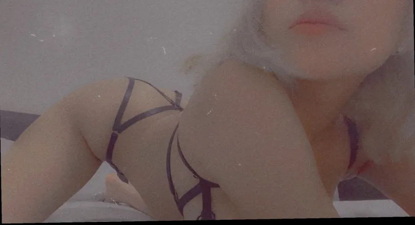 OnlyFans cuenta liljades header 2