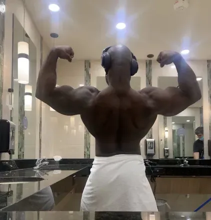 OnlyFans cuenta bodybykj header 2