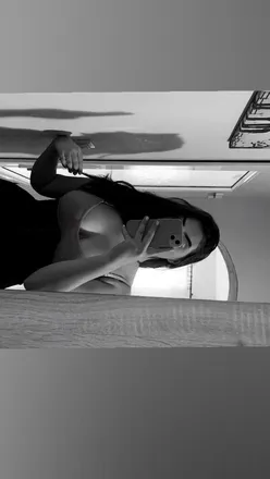 OnlyFans cuenta mona_p44 header 2