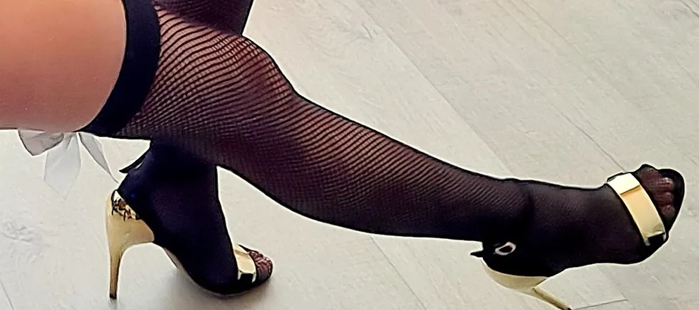OnlyFans cuenta onlyamalee header 2