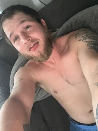 OnlyFans account  u333010919 header 2