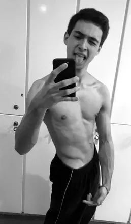 OnlyFans cuenta latin_master12 header 2