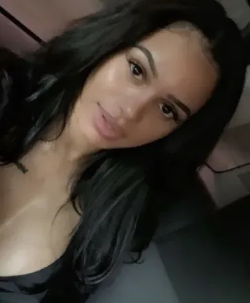OnlyFans of qbellaraw