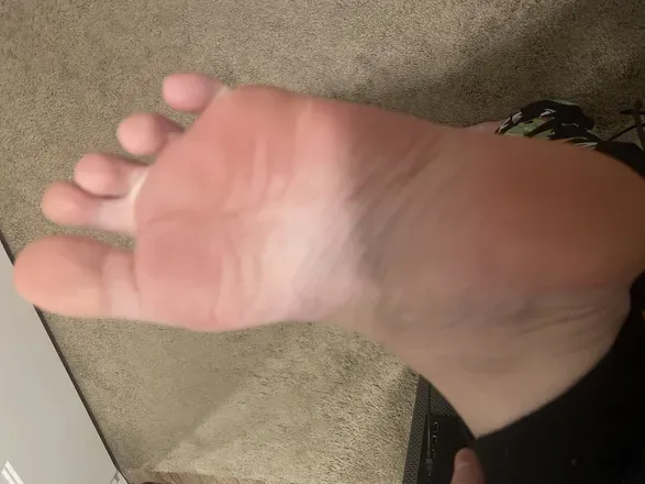 OnlyFans cuenta smallfeet2020 header 2