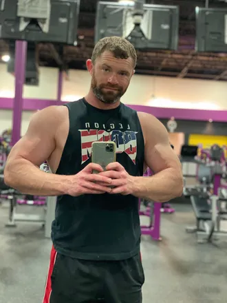 OnlyFans account  rylifter header 2