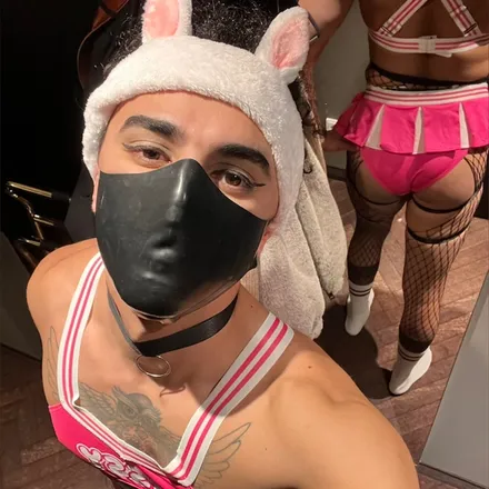 OnlyFans account  tsreyfa avatar 1