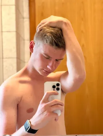OnlyFans account  twink-in-austria avatar 1