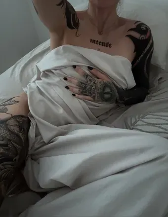 OnlyFans cuenta debbieboerin header 2