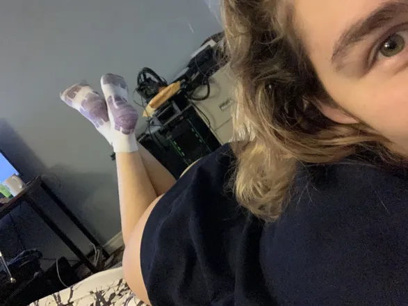 OnlyFans account  toasterdbread header 2