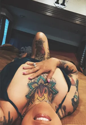 OnlyFans cuenta u293444172 header 2